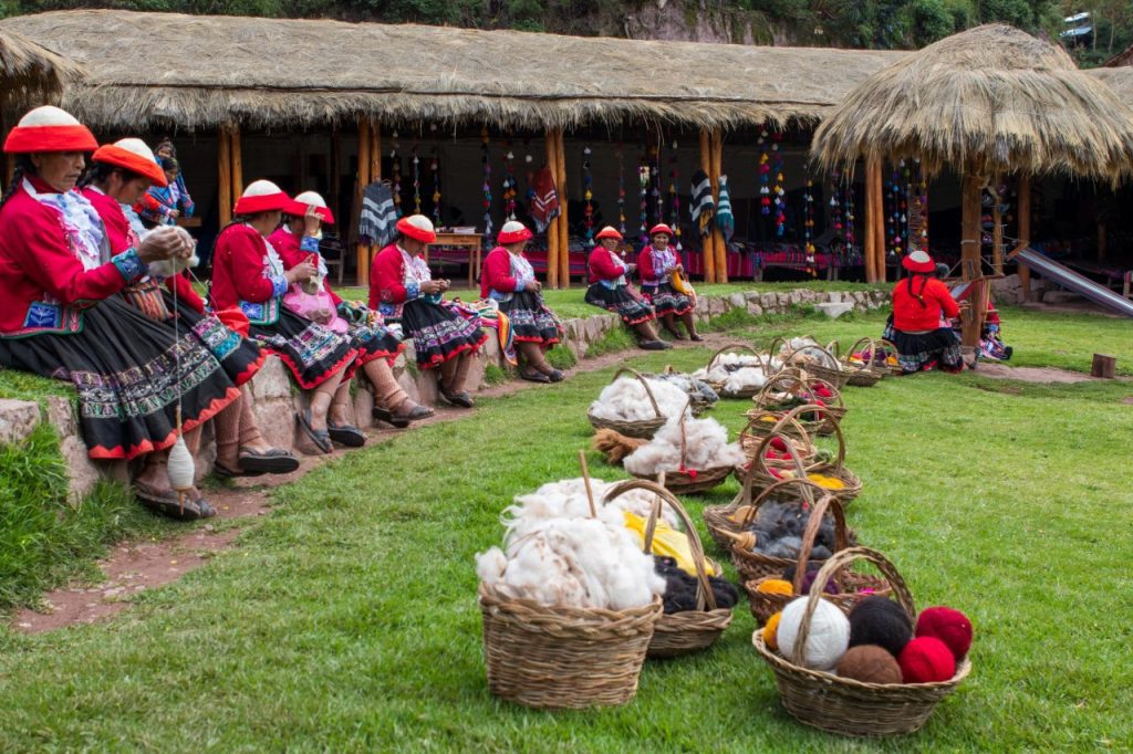 How to get to Peru by plane 1