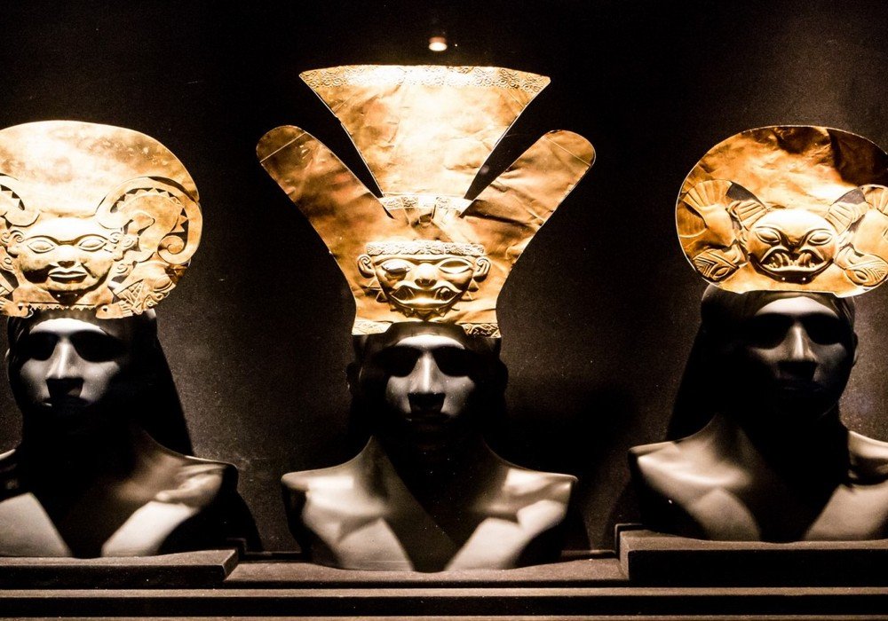 Lima City Tour and Larco Museum