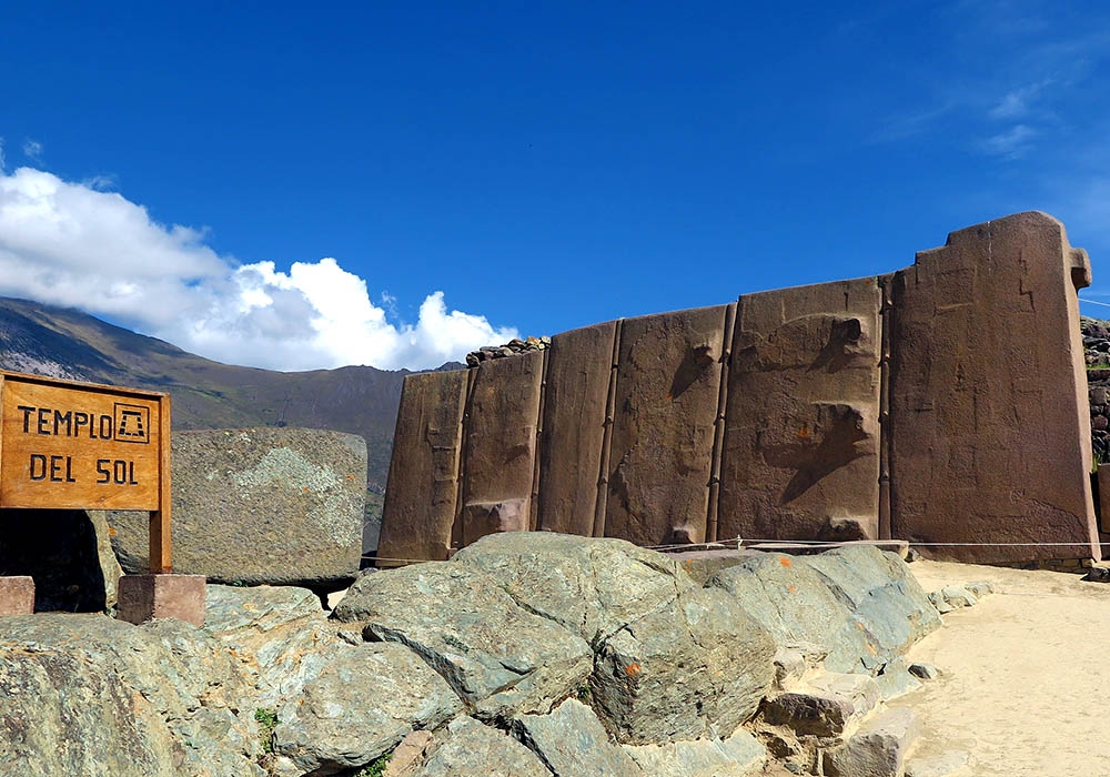 Ollantaytambo archaeological site – Sun temple