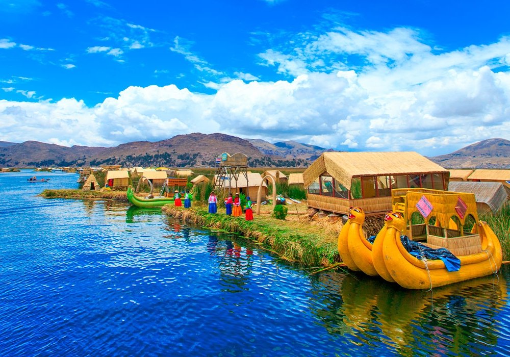 Uros & Taquile Islands